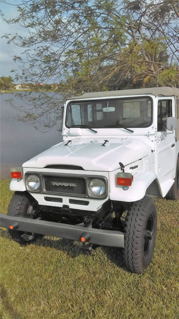1983 toyota land cruiser fj-40 factory p/s no reserve!!
