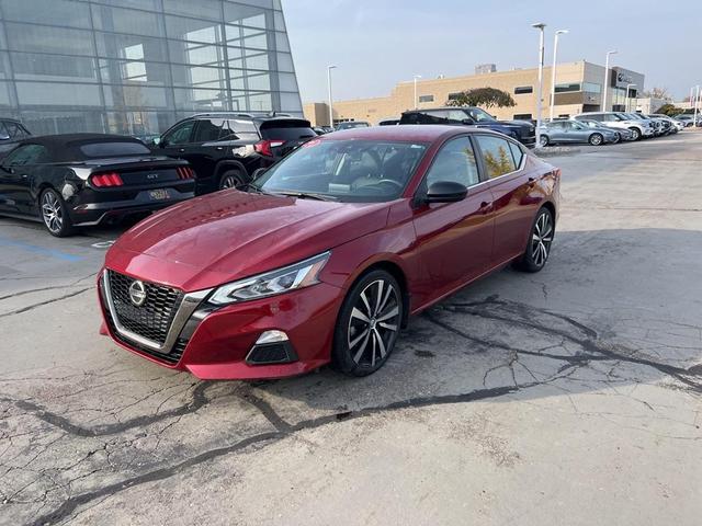 2021 nissan altima 2.5 sr