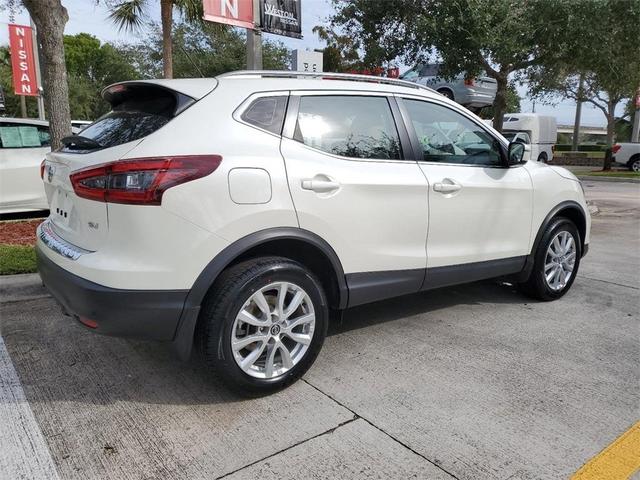 2021 nissan rogue sport sv