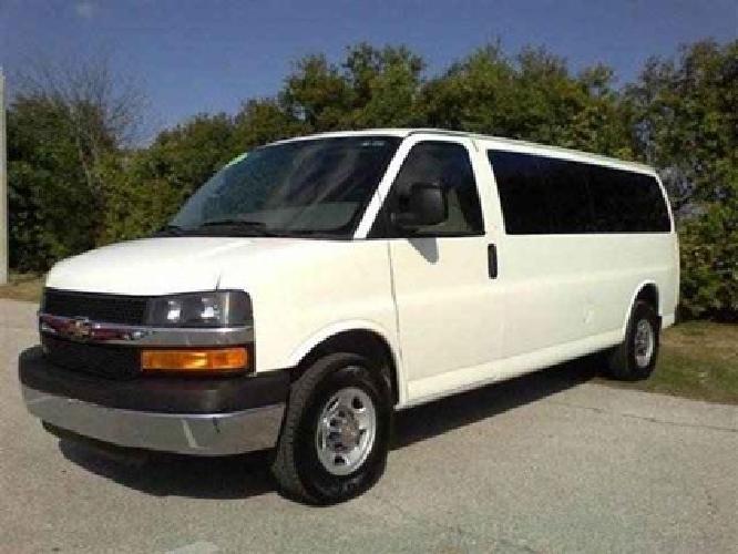2011 chevrolet express 3500 passenger lt extended van 3d in tampa, fl