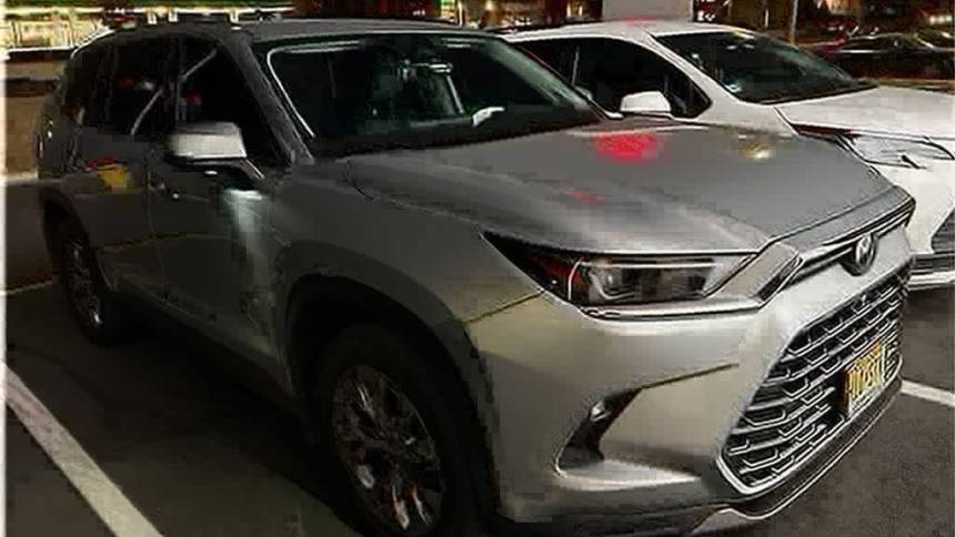 2024 toyota grand highlander limited