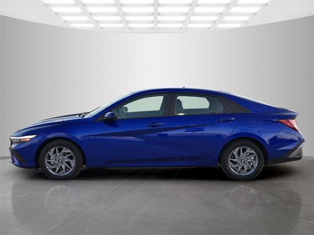 2023 hyundai elantra hev limited