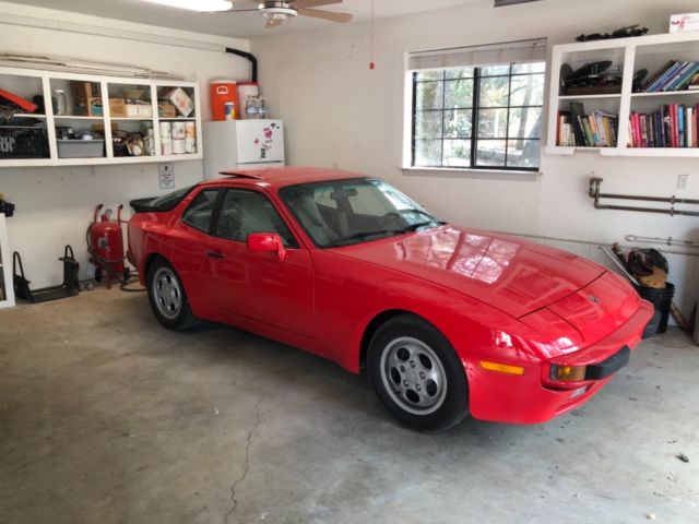 1987 porsche 944 - 5 speed manual fresh guards red - ca registered - no reserve