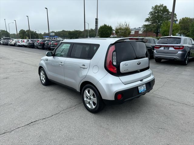 2019 kia soul base