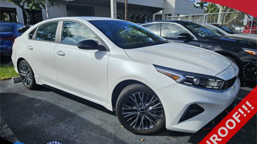 2022 kia forte gt-line