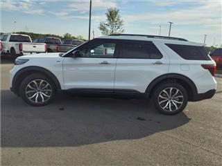 2022 Ford Explorer st-line