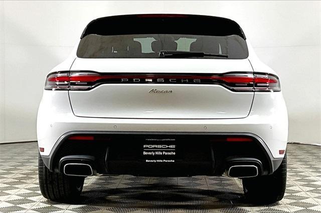 2024 porsche macan t