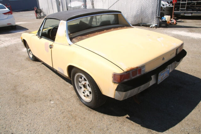 (oab) 1970 porsche 914 coupe manual 4 cylinder no reserve