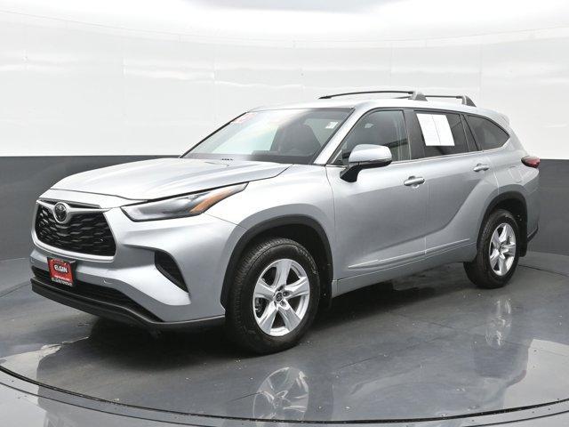 2023 toyota highlander l