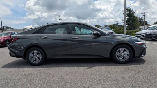2025 Hyundai Elantra