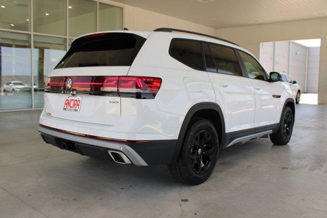 2024 volkswagen atlas 2.0t peak edition se w/technology