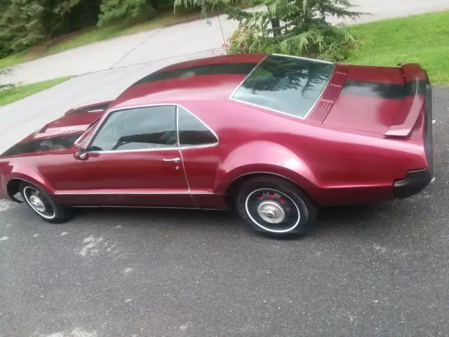 1967 olds toronado