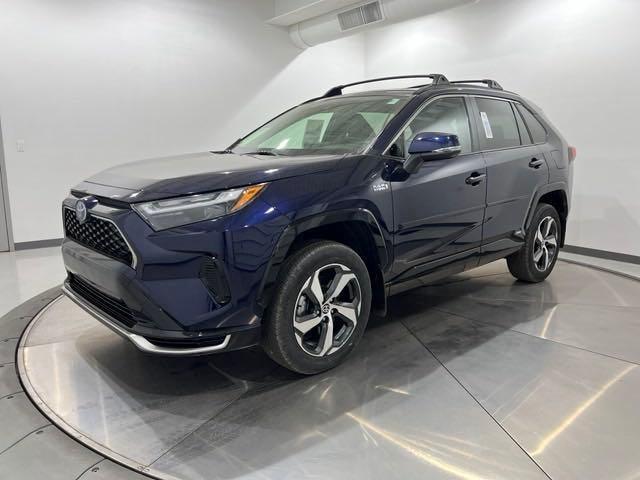 2022 toyota rav4 prime se
