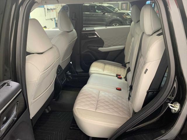 2024 mitsubishi outlander sel platinum edition s-awc