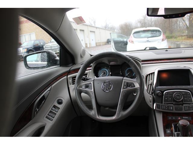 2013 buick lacrosse base
