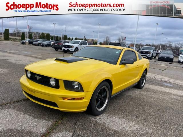 2006 ford mustang base
