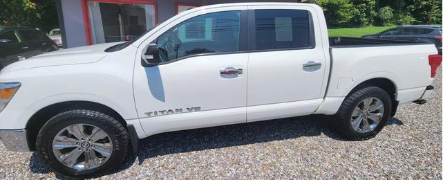 2019 nissan titan sv