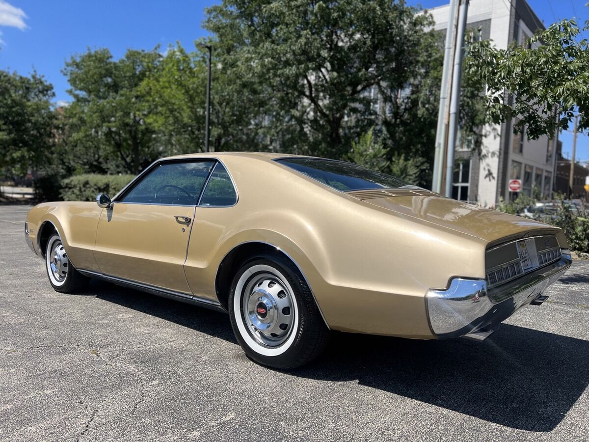 1967 oldsmobile toronado brown deluxe