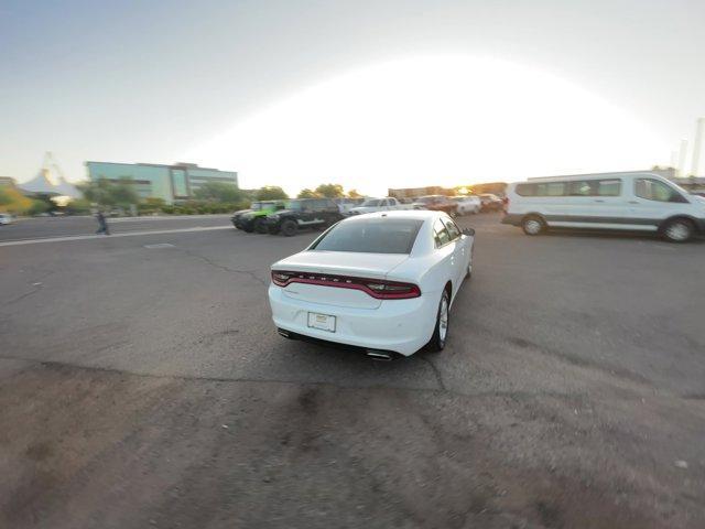 2022 dodge charger sxt