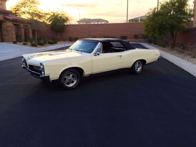 gorgeous 1967 pontiac gto convertible, full frame off restoration! show quality