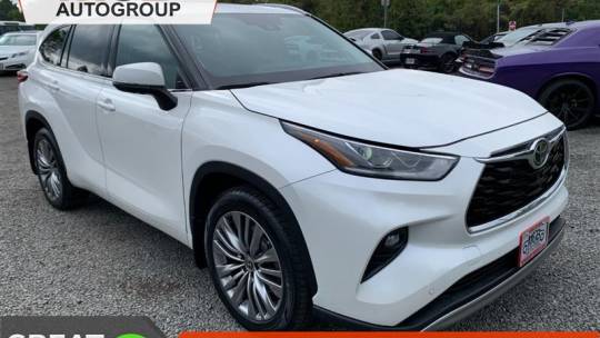 2021 toyota highlander platinum
