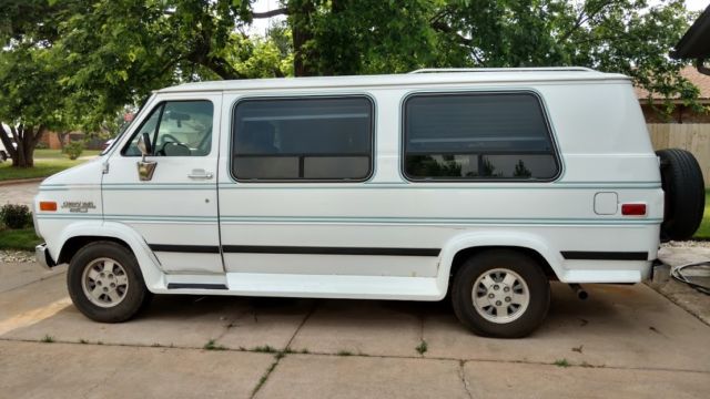 strong motor, can pull anything! new heavy duty transmission & rear end
