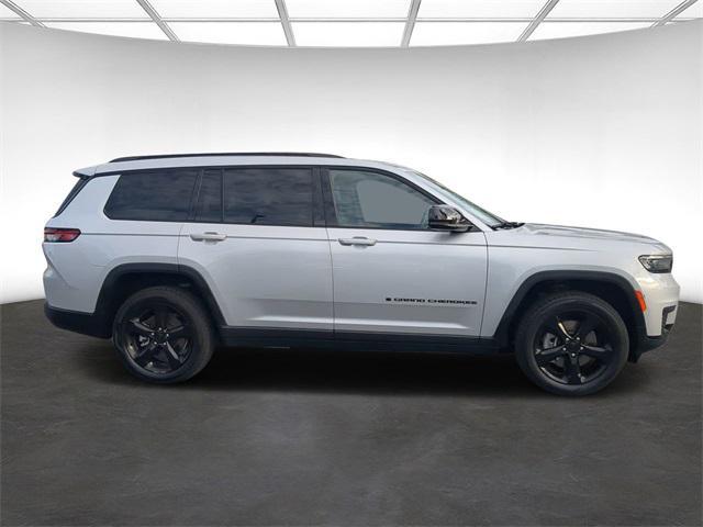 2021 jeep grand cherokee l altitude