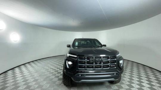 2024 GMC Canyon