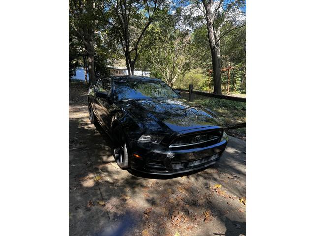 2014 ford mustang v6 premium