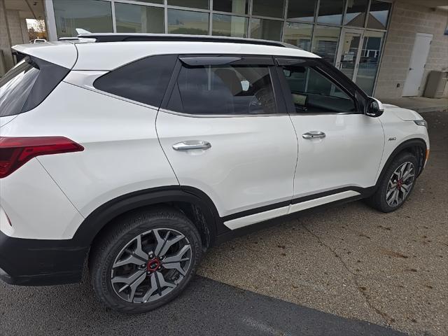 2021 kia seltos sx turbo