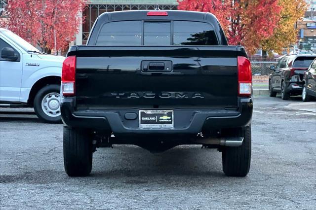 2017 toyota tacoma sr