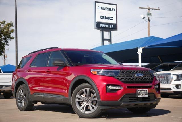 2021 ford explorer xlt