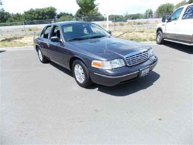 2004 ford crown victoria lx in fairfield, ca