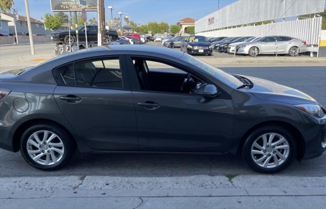 2012 mazda mazda3 i touring