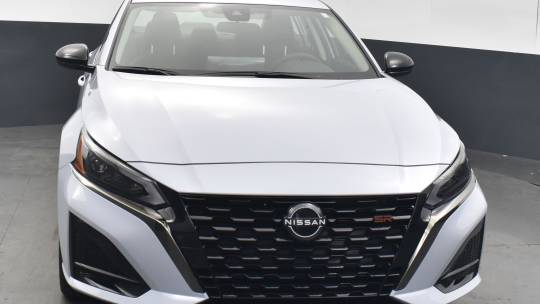 2024 Nissan Altima s