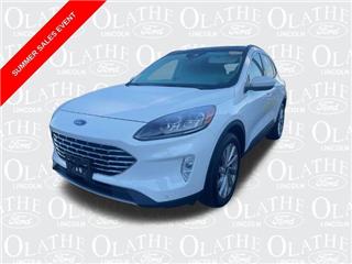 2021 Ford Escape titanium