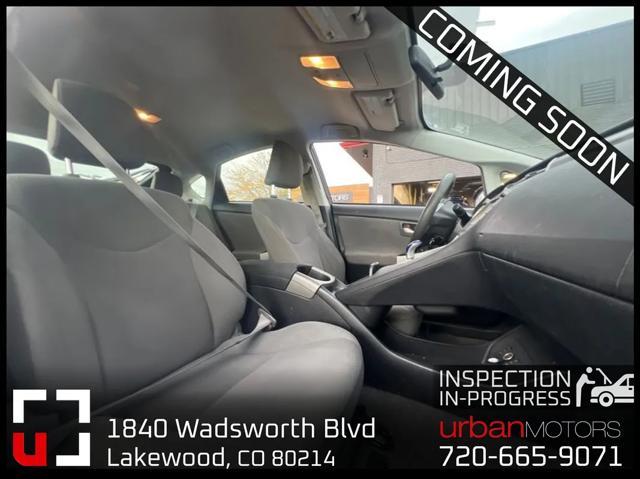 2013 toyota prius plug-in advanced