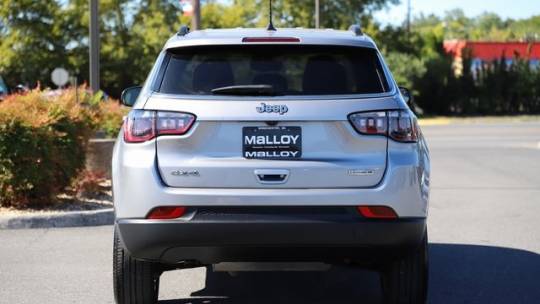 2023 jeep compass latitude lux