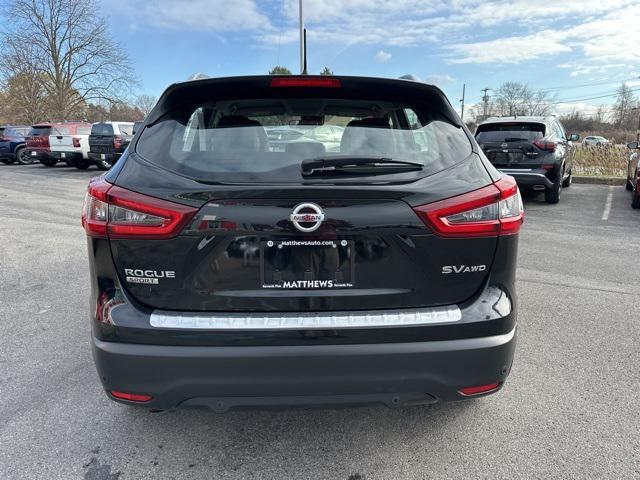 2021 nissan rogue sport sv