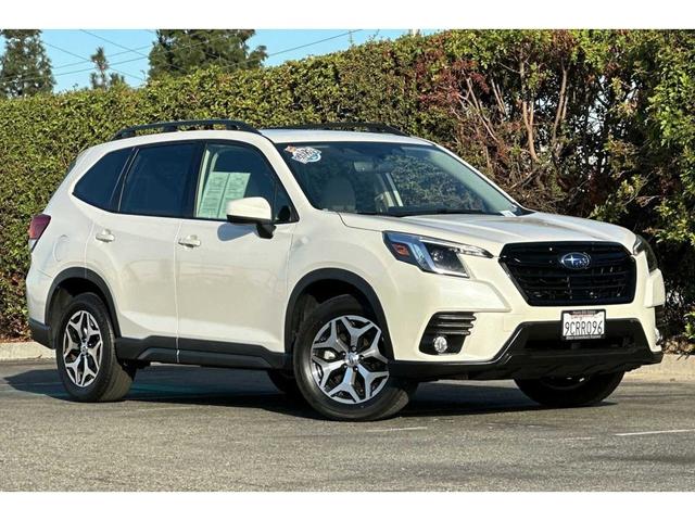 2022 subaru forester premium