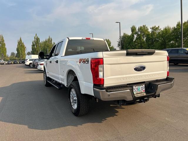 2017 ford f-250 xlt