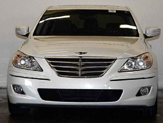 2011 hyundai genesis v8 in miami, fl