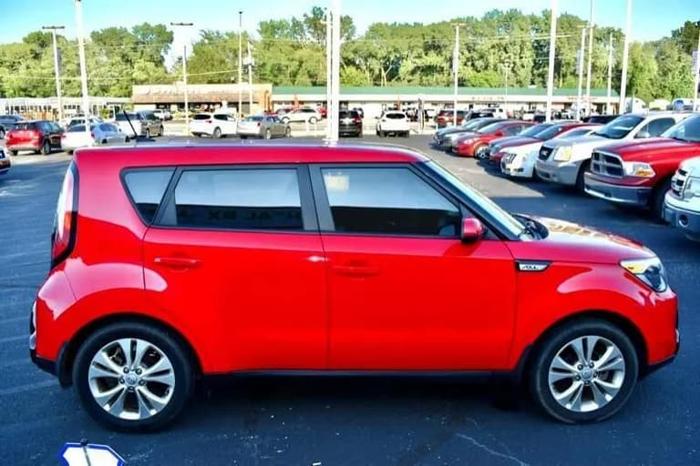 2016 kia soul + 4dr hatchback in crestwood, illinois