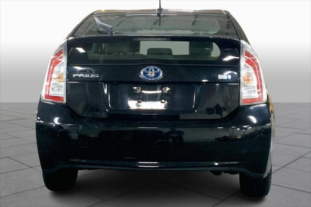 2013 toyota prius three