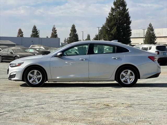 2022 chevrolet malibu fwd lt
