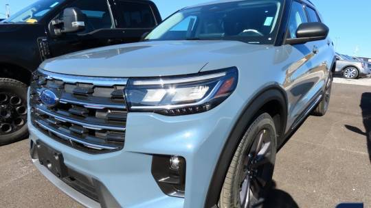 2025 Ford Explorer