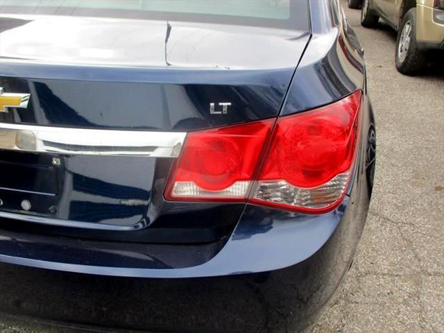2011 chevrolet cruze 2lt