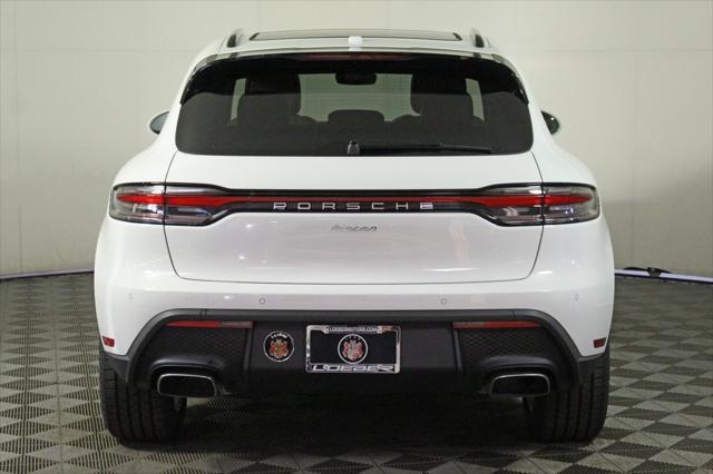 2024 porsche macan base