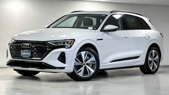 2024 Audi Q8 e-tron