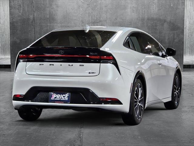 2024 toyota prius xle